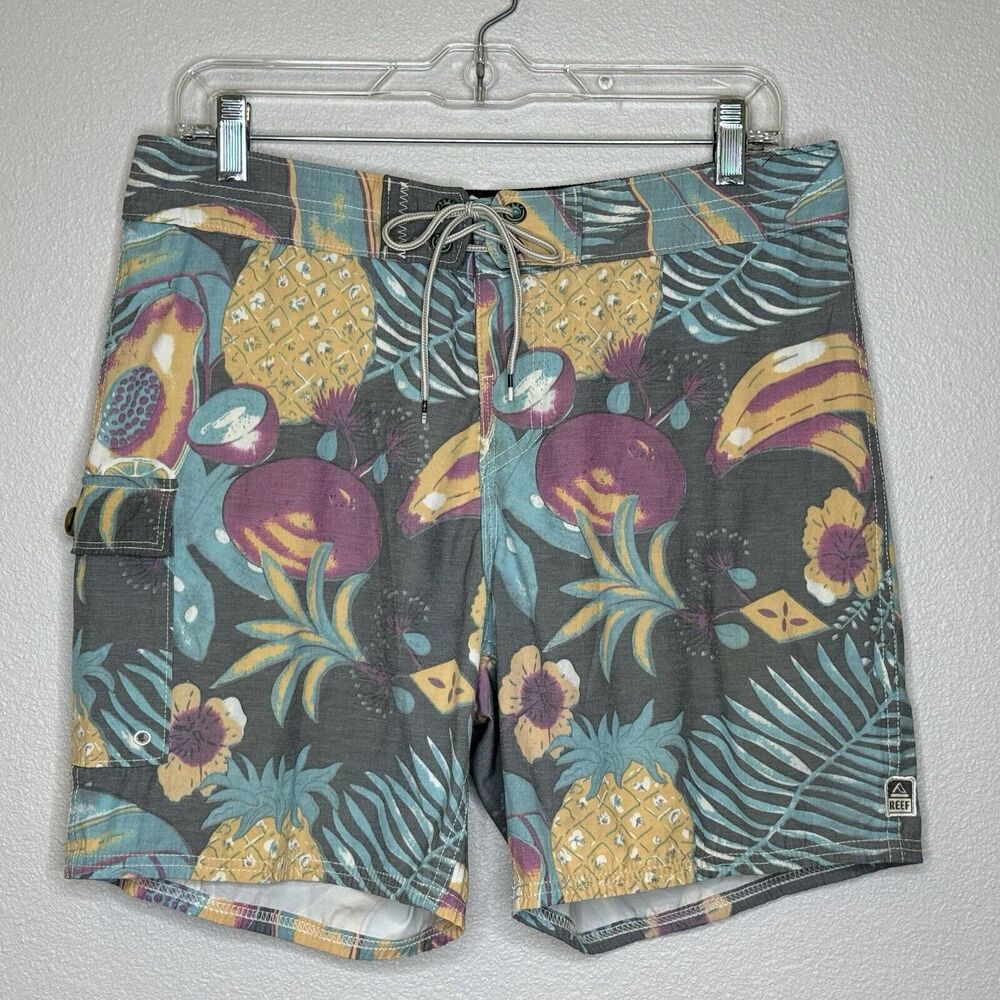 Reef Mens Swim Board Shorts Sz 32 Gray Muted Hawaiian Pineapple Print‎ 7" Inseam